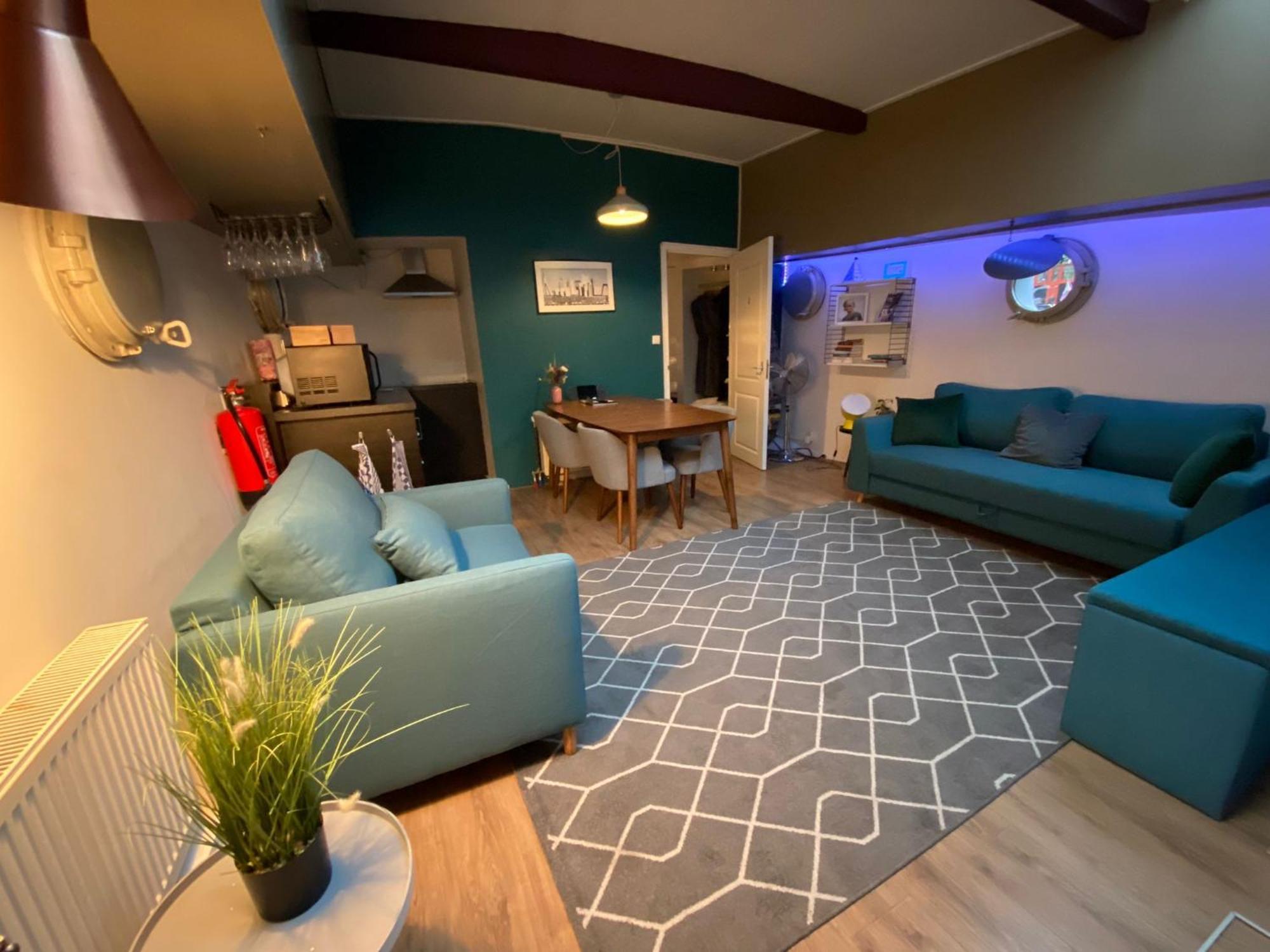 Hotel De Coaster & Aquarium Ponton Rotterdam Zewnętrze zdjęcie